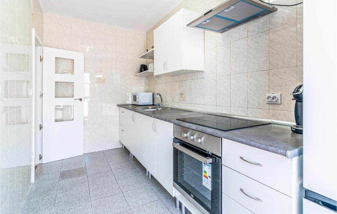 Beautiful In With Kitchenette Apartment